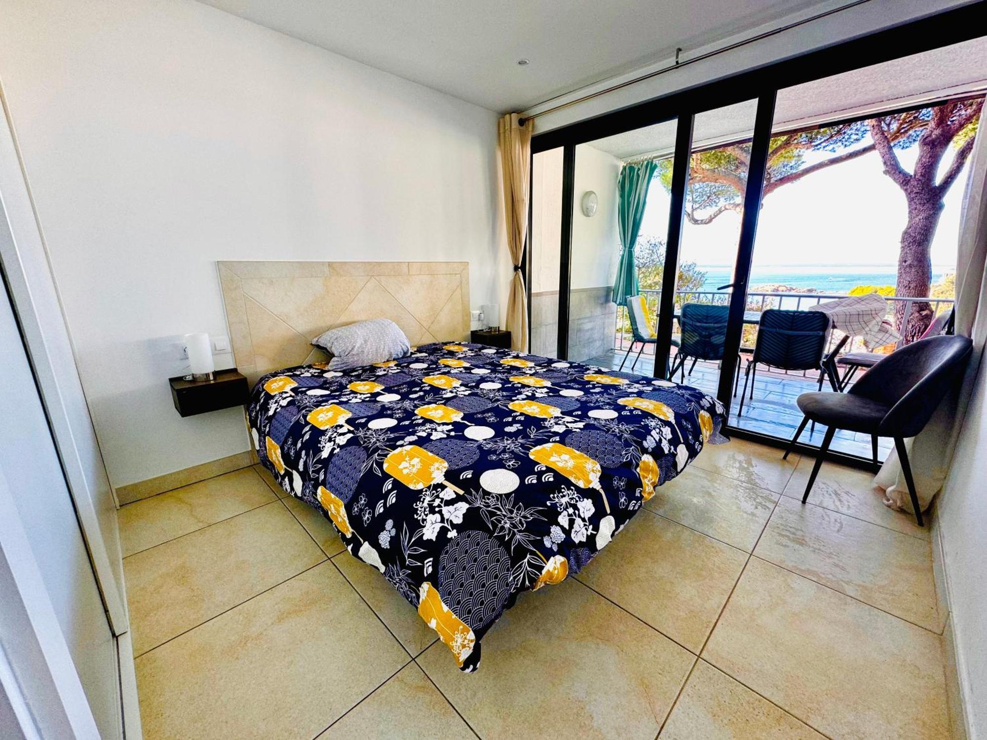 Ferienwohnung Bernie Roses Exterior foto